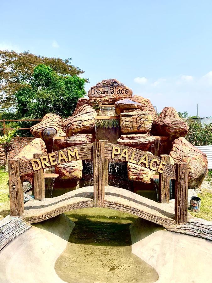 Dream Palace Resort Katmandu Dış mekan fotoğraf
